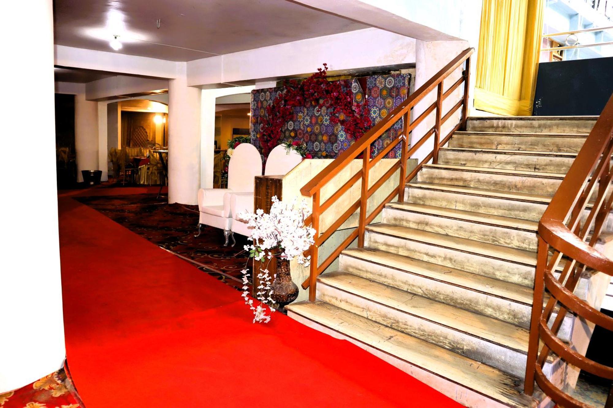 Hotel River Bank Mandi Exterior photo